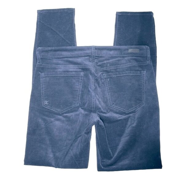Jeans - Picture 1 of 9